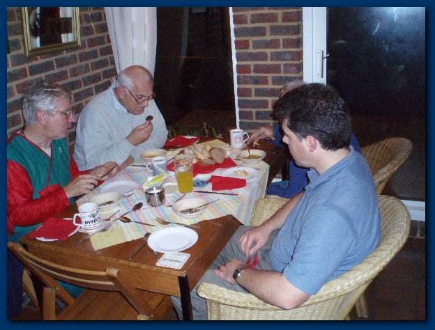 600x449 pixels (155K)